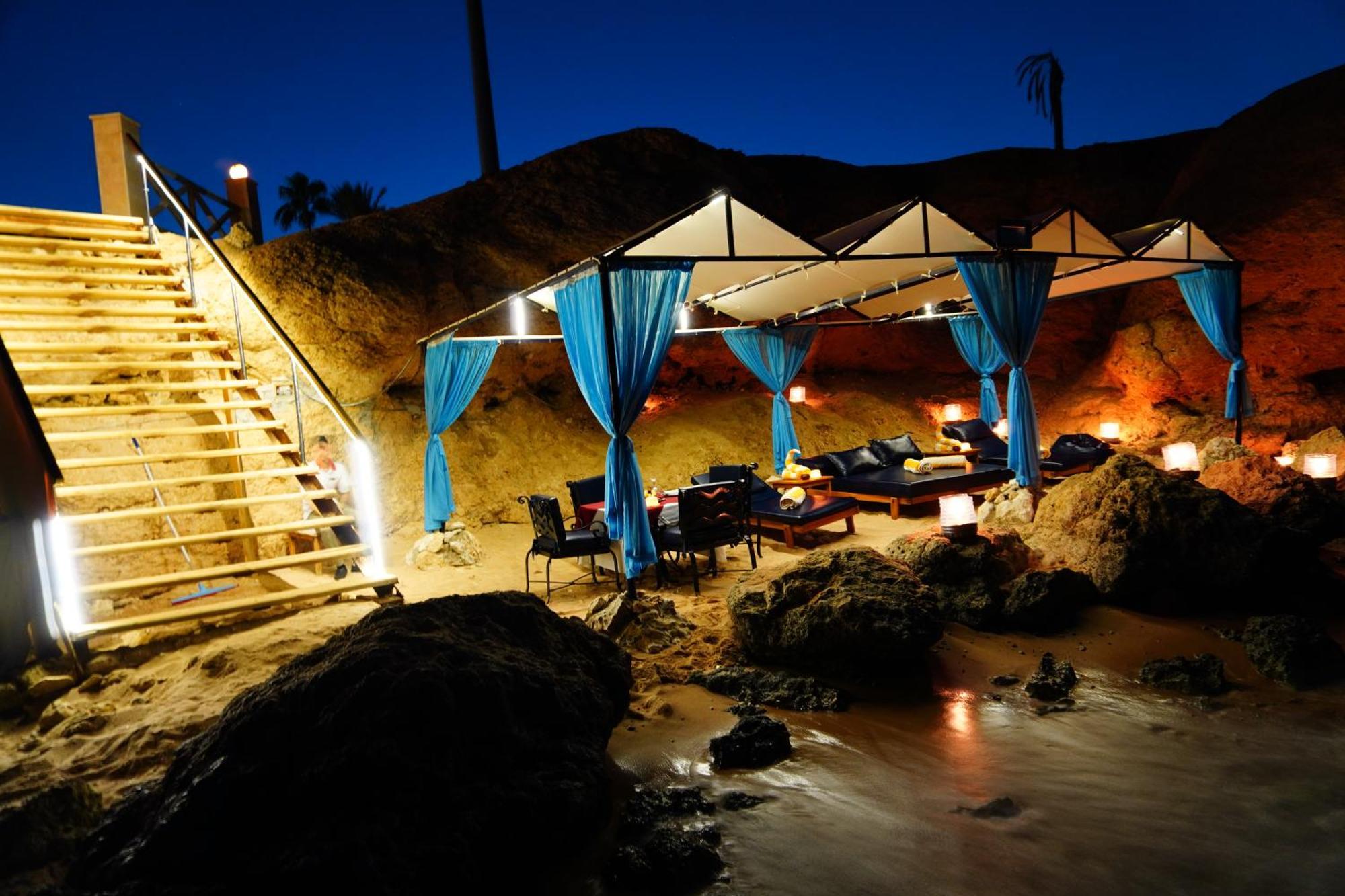 Safir Sharm Waterfalls Resort Buitenkant foto The Cave Spa