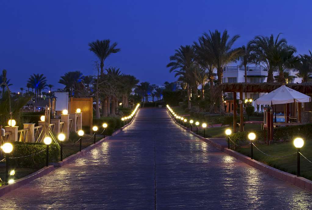 Safir Sharm Waterfalls Resort Buitenkant foto El Alamein